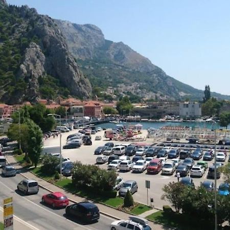 Mima'S Rooms Omis Exterior photo